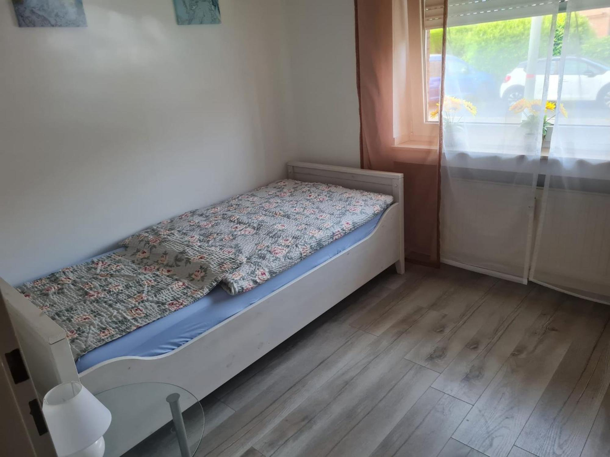 Ferienwohnung Eulennest Крефелд Екстериор снимка